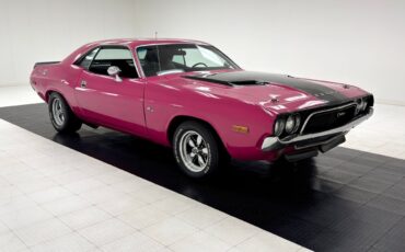 Dodge-Challenger-1972-Hardtop-6