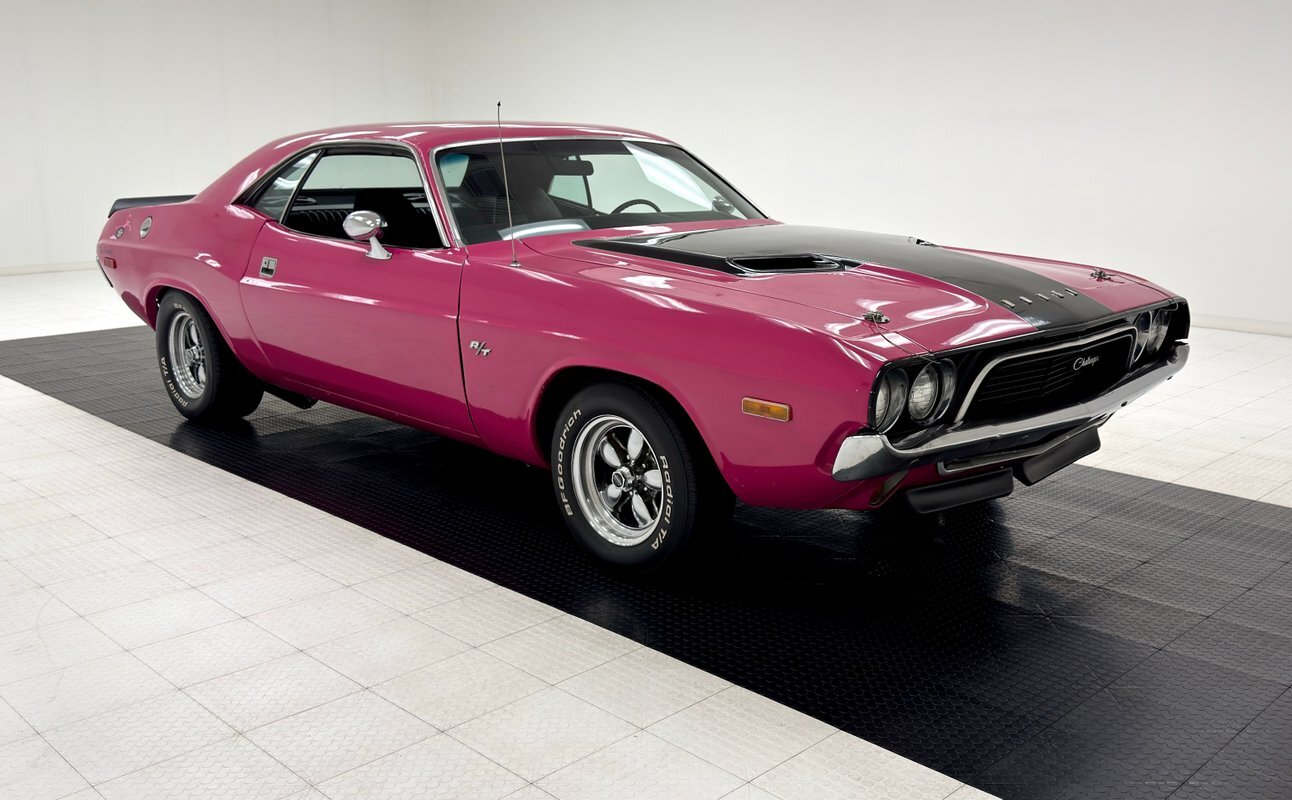 Dodge-Challenger-1972-Hardtop-6