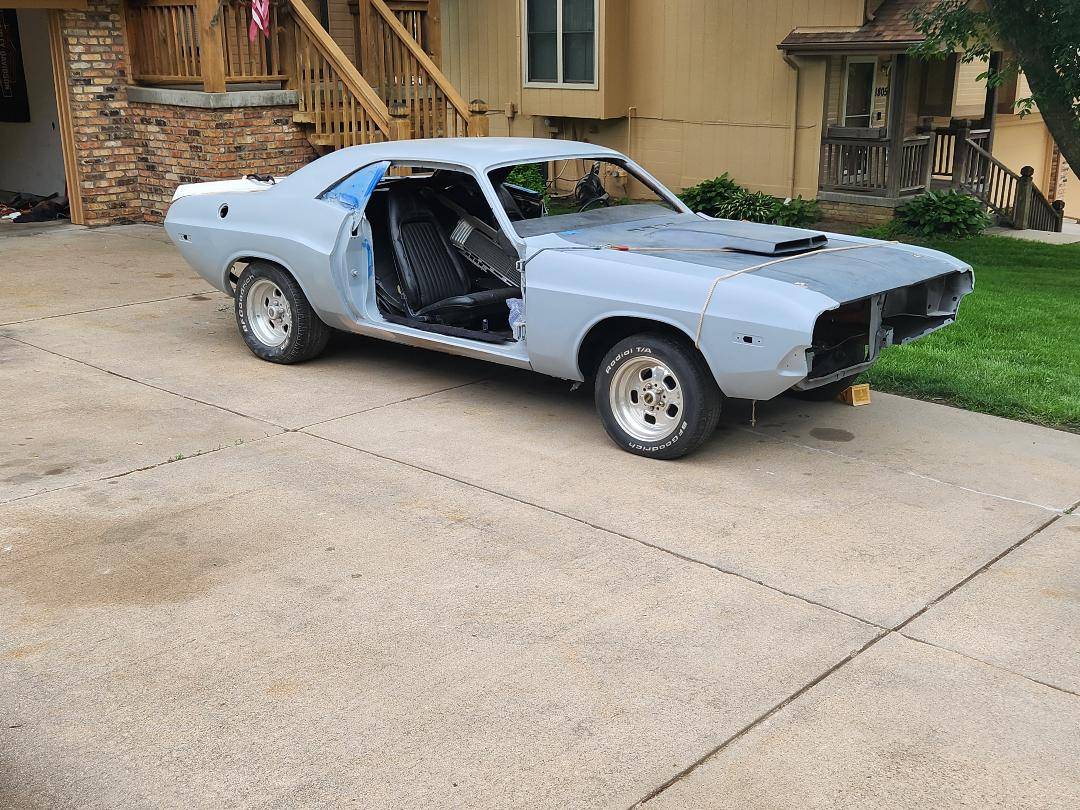 Dodge-Challenger-1973-2