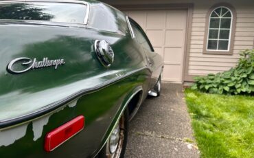 Dodge-Challenger-1973-Coupe-6