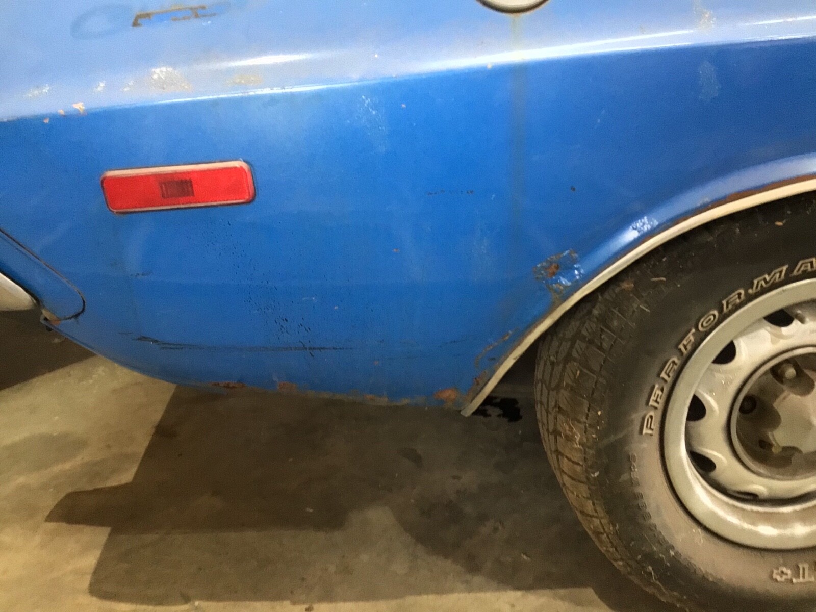 Dodge-Challenger-1974-Coupe-7