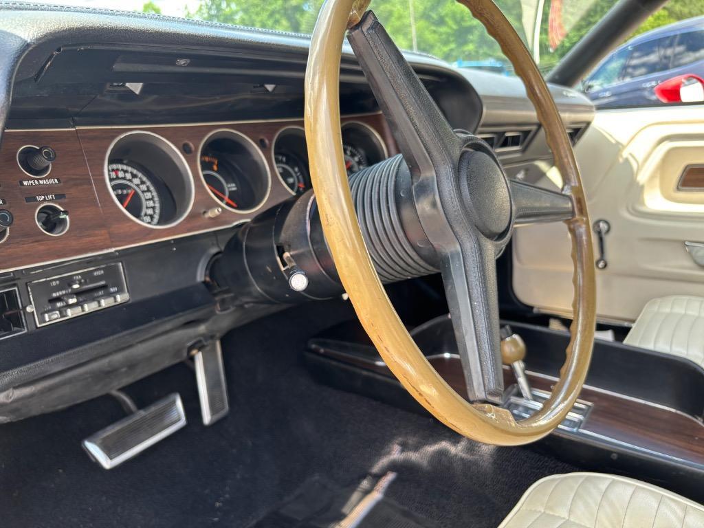Dodge-Challenger-426-Hemi-convertible-1970-24