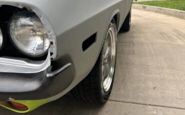 Dodge-Challenger-rt-1973-15