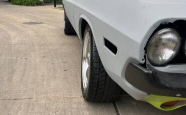 Dodge-Challenger-rt-1973-16