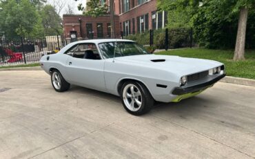 Dodge-Challenger-rt-1973-3