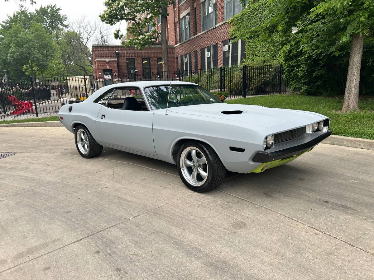 Dodge-Challenger-rt-1973-3