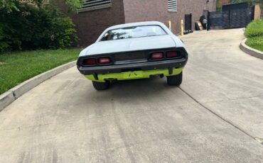 Dodge-Challenger-rt-1973-5