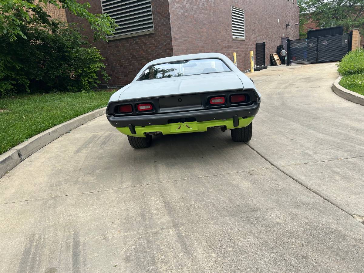 Dodge-Challenger-rt-1973-5