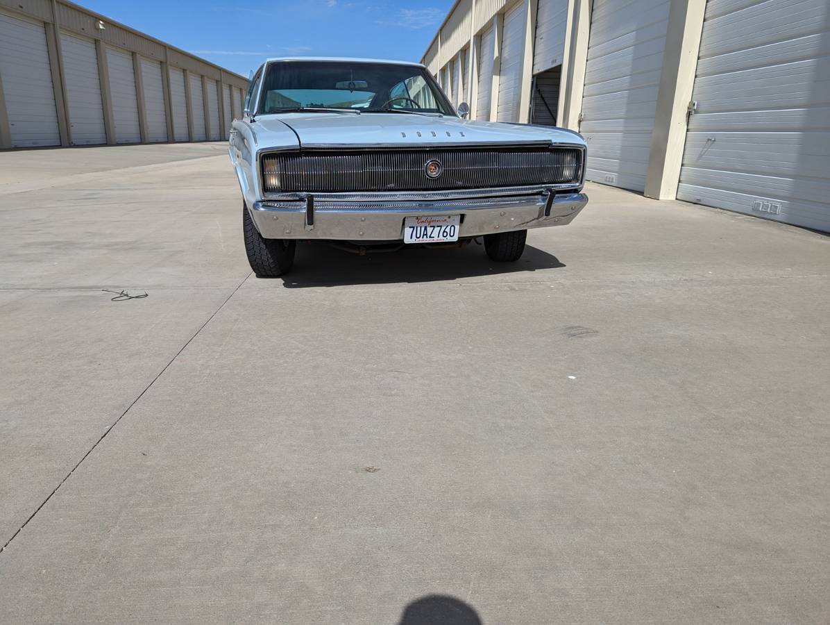 Dodge-Charger-1966-blue-3
