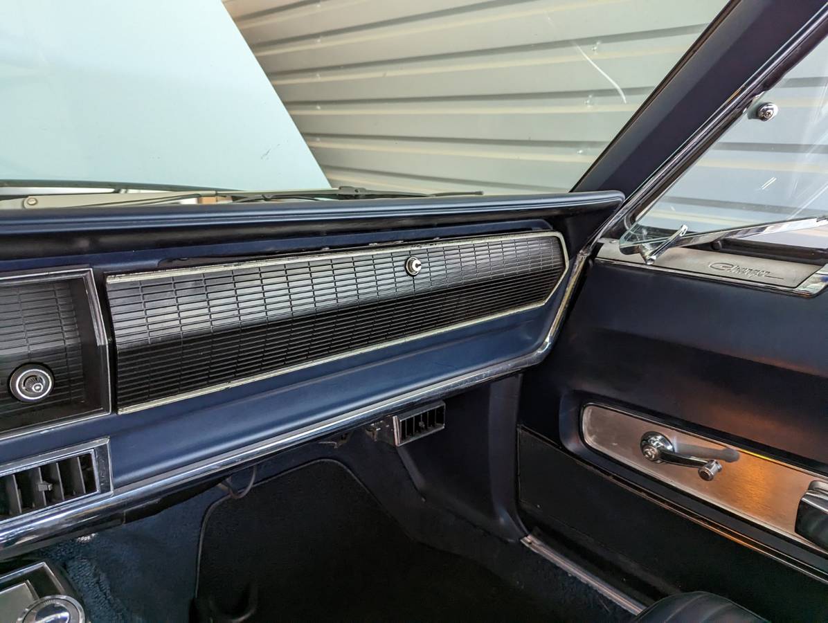 Dodge-Charger-1966-blue-4