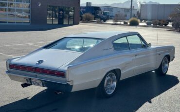 Dodge-Charger-1966-white-10