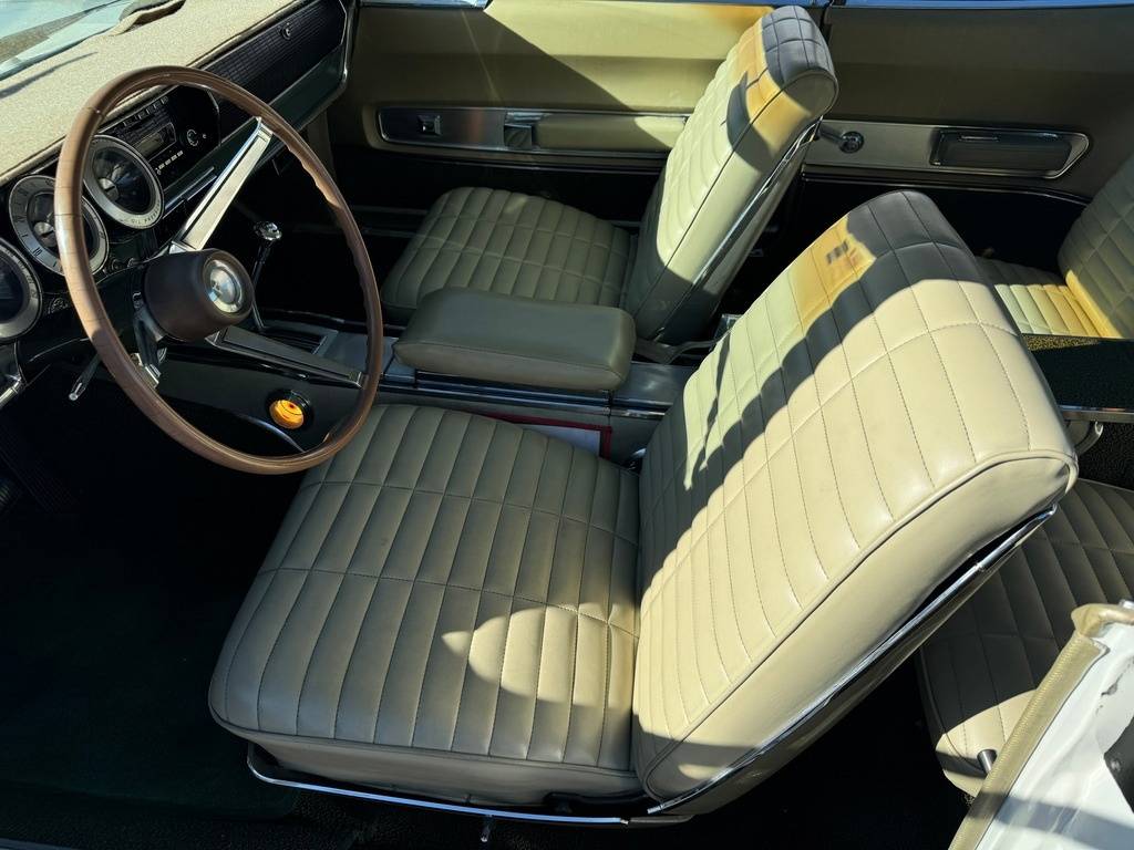 Dodge-Charger-1966-white-12