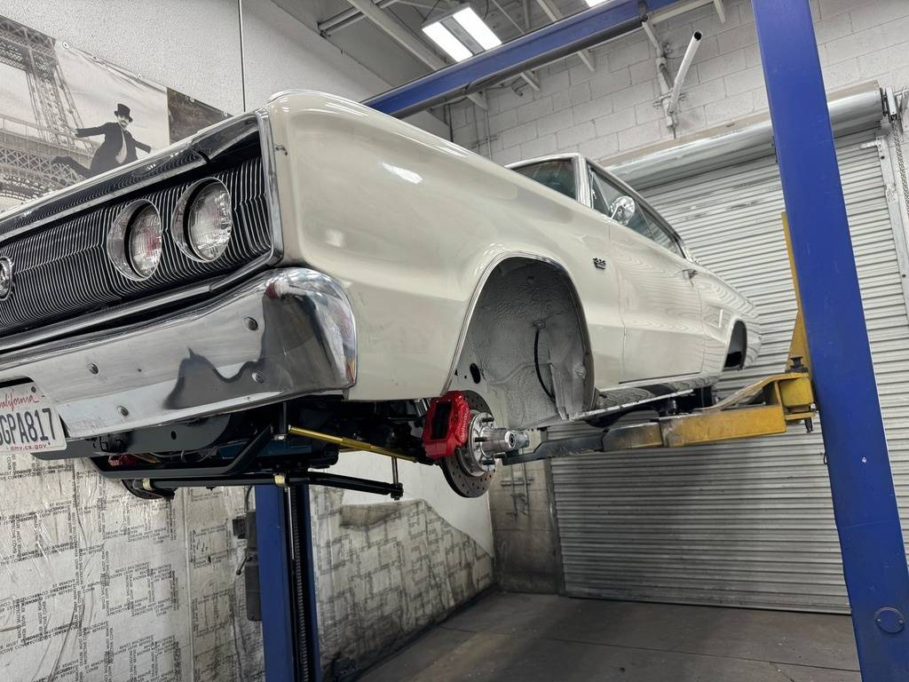 Dodge-Charger-1966-white-21