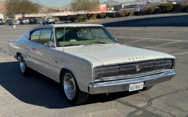 Dodge-Charger-1966-white-4