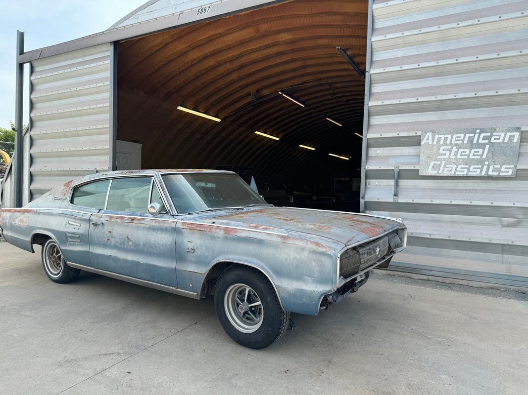 Dodge-Charger-1967-1