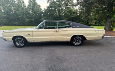 Dodge-Charger-1967-1