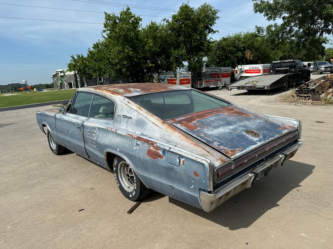 Dodge-Charger-1967-2