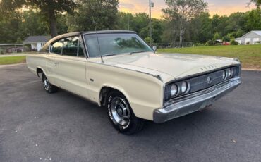Dodge-Charger-1967-9
