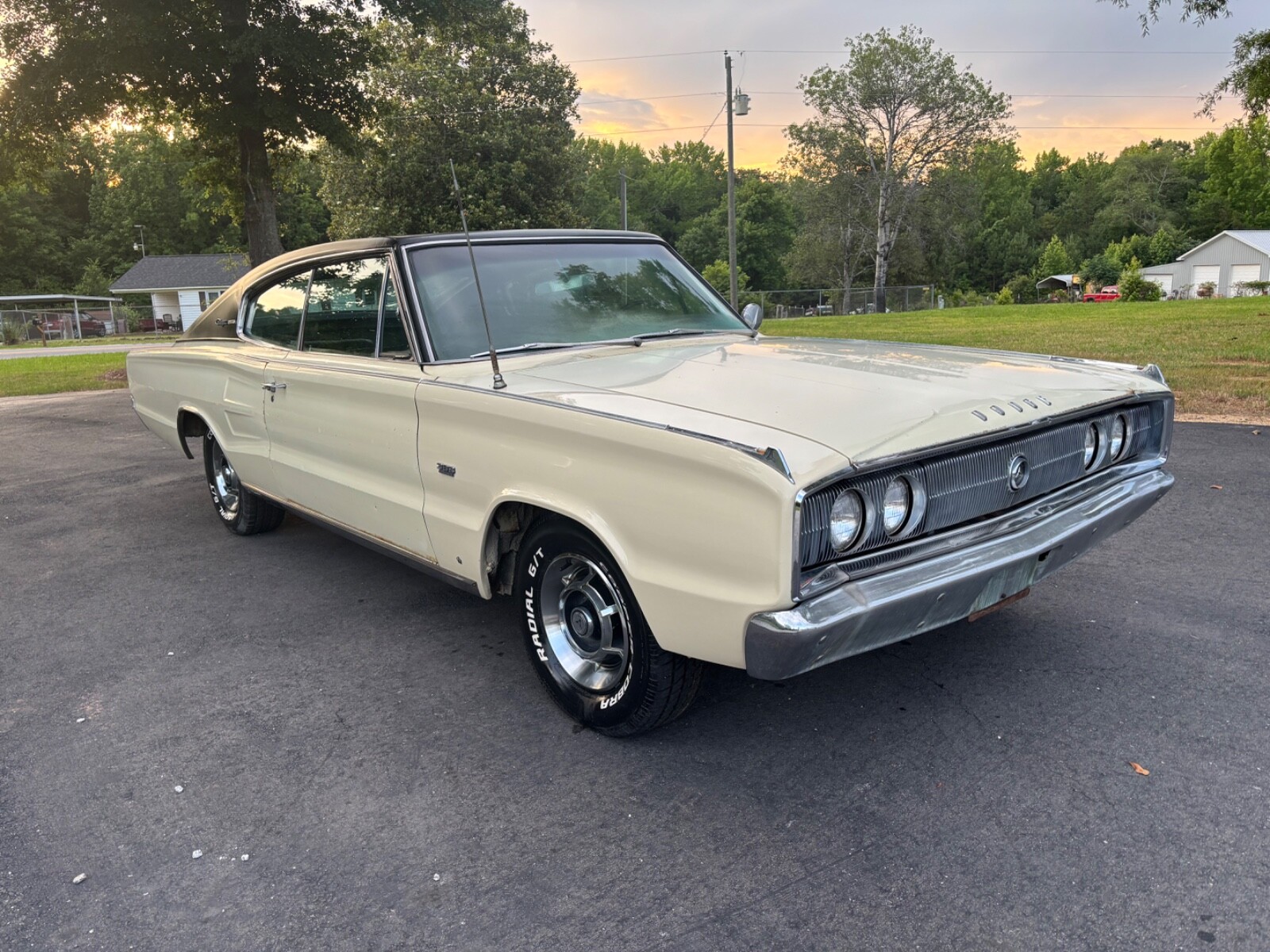 Dodge-Charger-1967-9