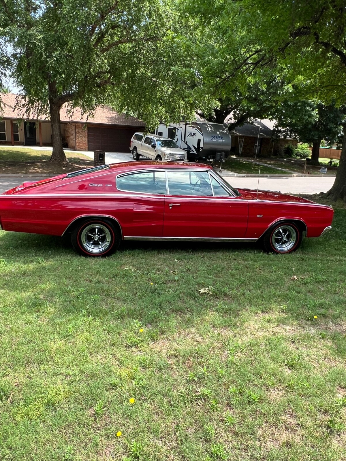 Dodge-Charger-1967-Coupe-11
