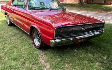 Dodge-Charger-1967-Coupe-12