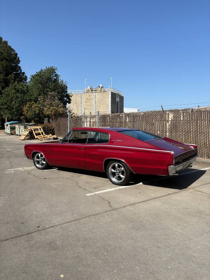 Dodge-Charger-1967-red-3