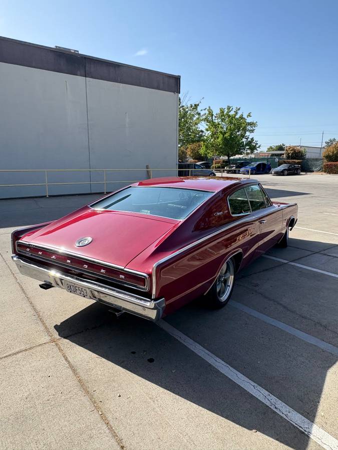 Dodge-Charger-1967-red-8