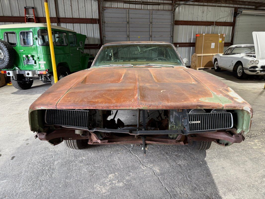 Dodge-Charger-1968-33