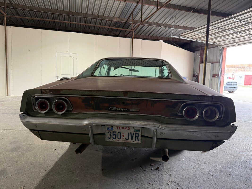 Dodge-Charger-1968-6