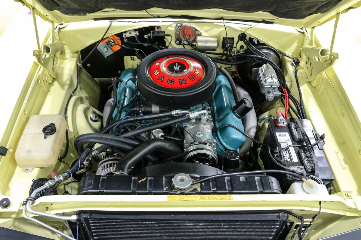 Dodge-Charger-1968-Coupe-10