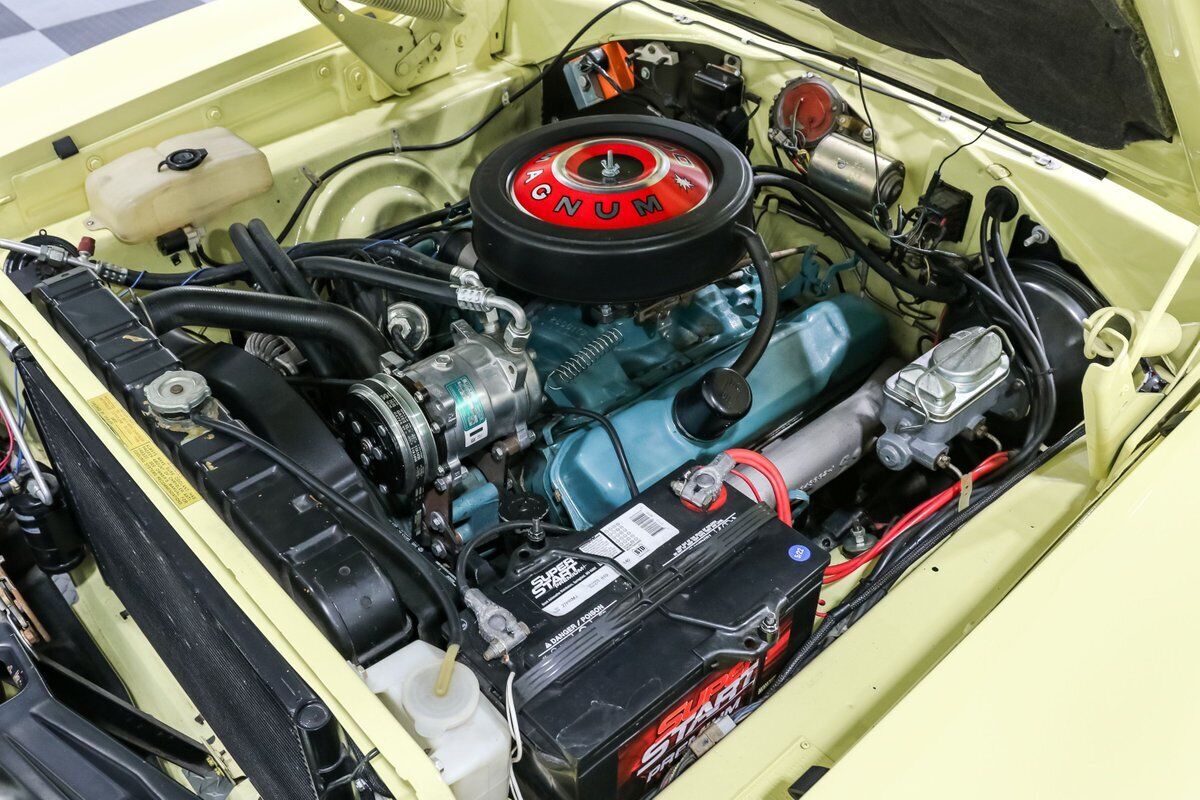 Dodge-Charger-1968-Coupe-11