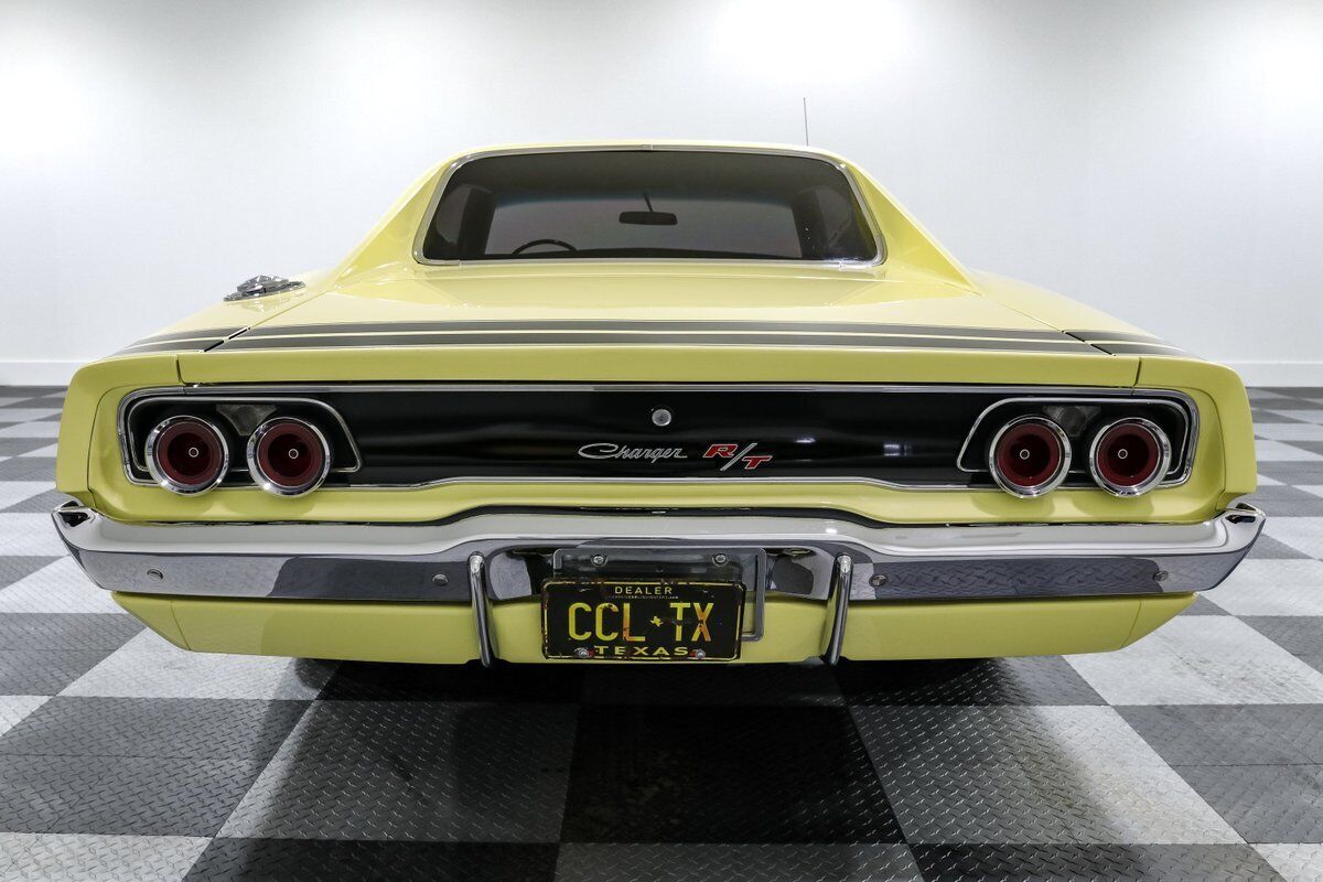 Dodge-Charger-1968-Coupe-6