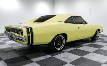 Dodge-Charger-1968-Coupe-7