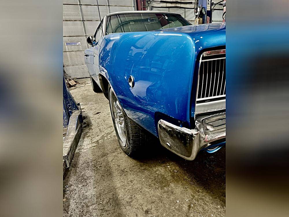 Dodge-Charger-1968-blue-2