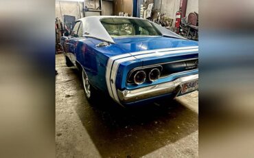Dodge-Charger-1968-blue-4