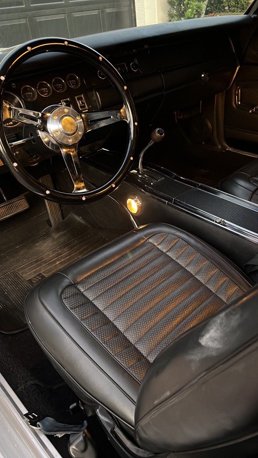 Dodge-Charger-1970-18