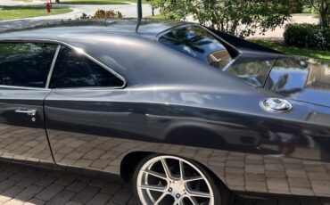 Dodge-Charger-1970-4