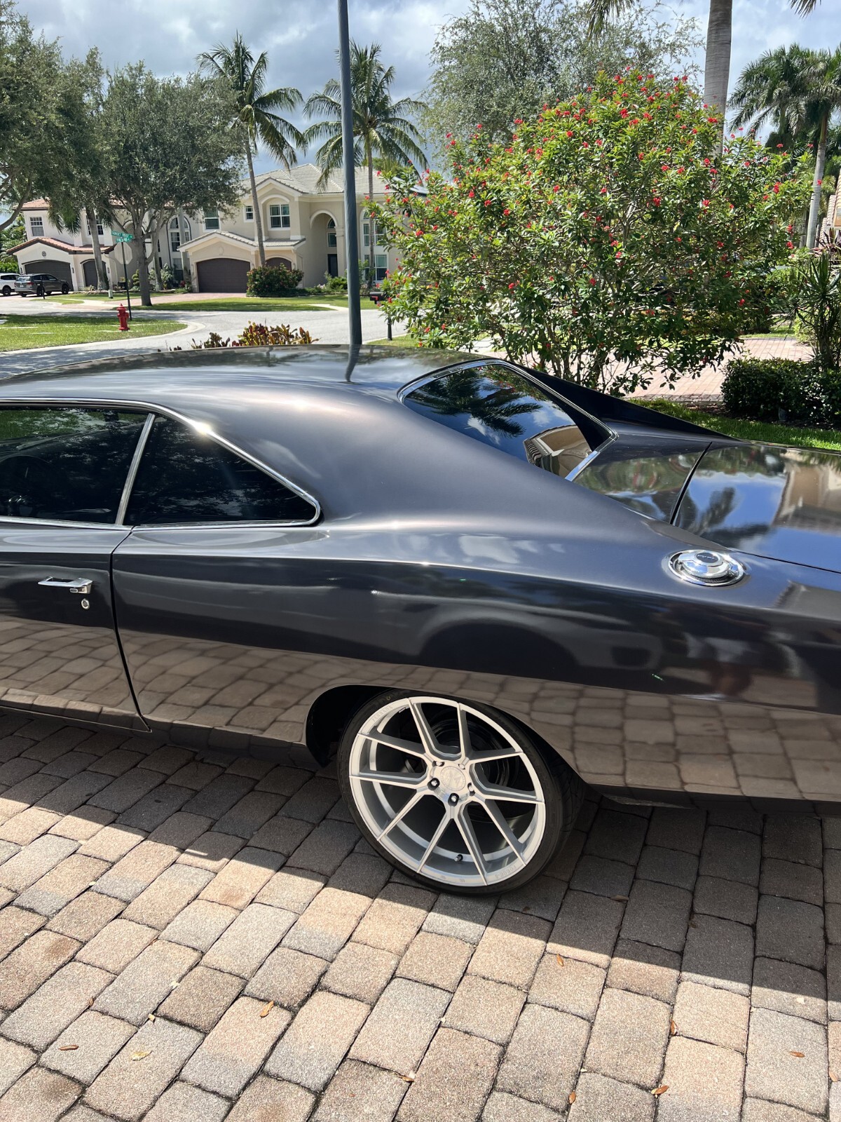 Dodge-Charger-1970-4