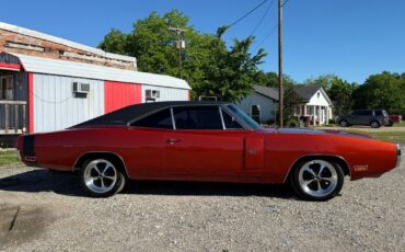 Dodge-Charger-1970-4