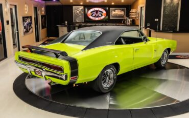 Dodge-Charger-1970-Coupe-13