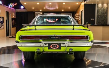 Dodge-Charger-1970-Coupe-14