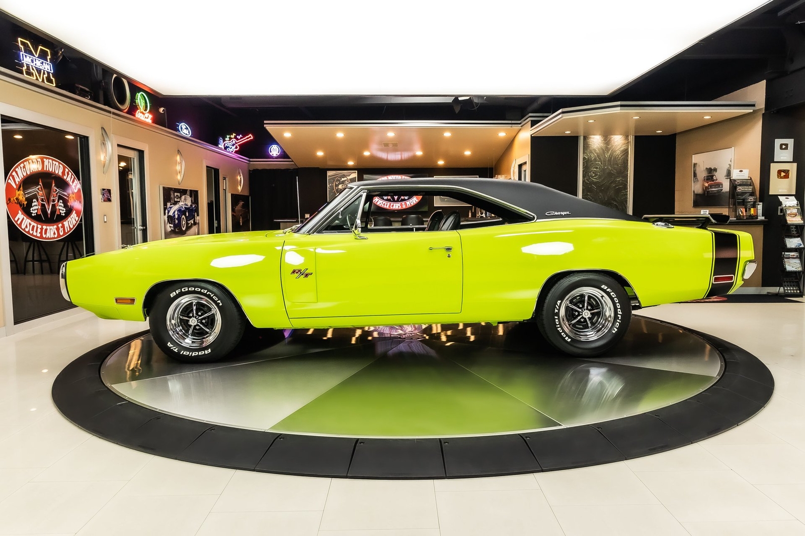 Dodge-Charger-1970-Coupe-18