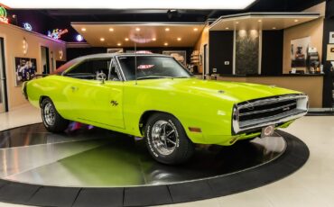 Dodge-Charger-1970-Coupe-9