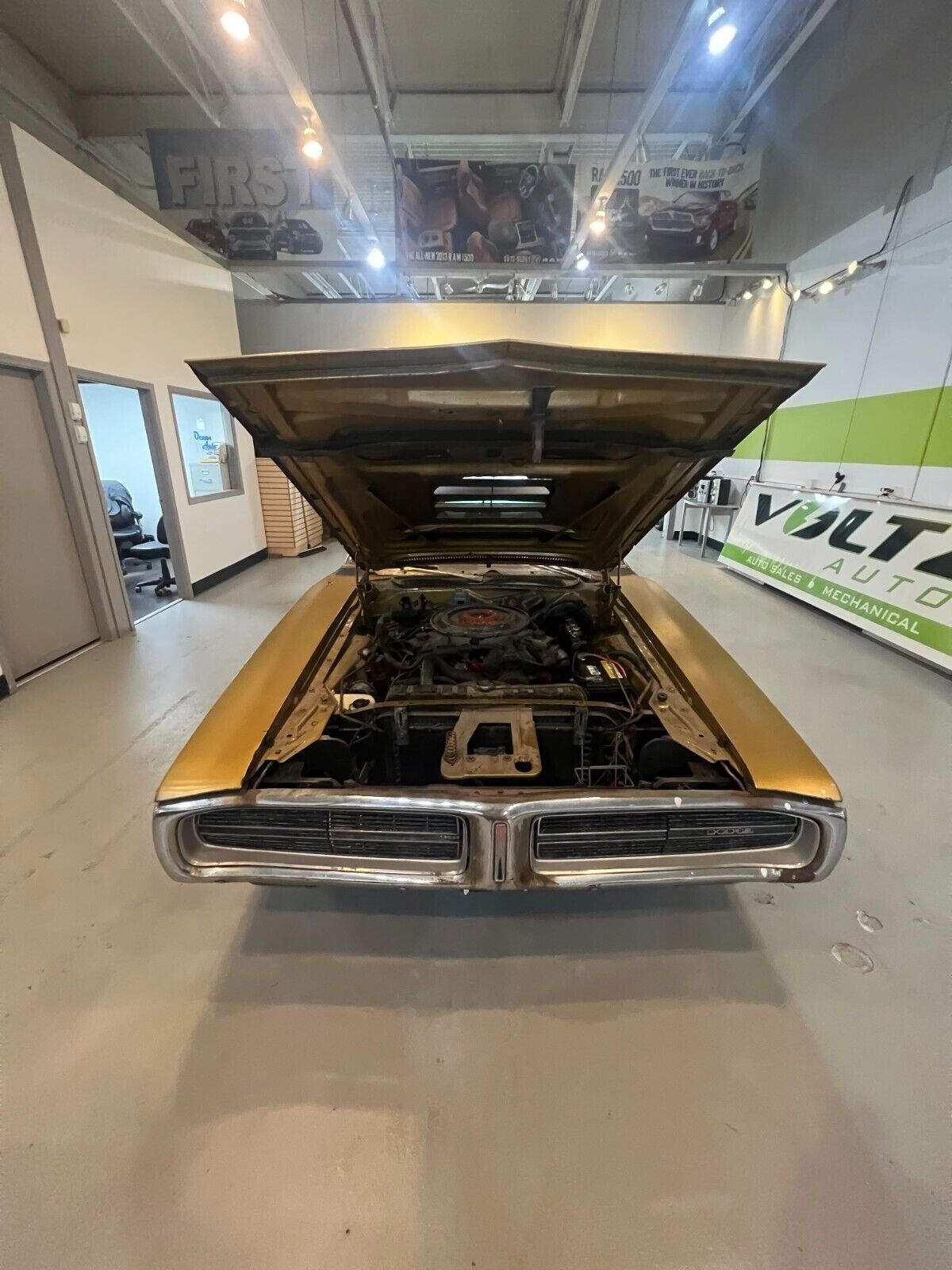 Dodge-Charger-1971-Coupe-12