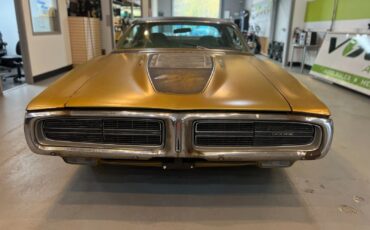 Dodge-Charger-1971-Coupe-2