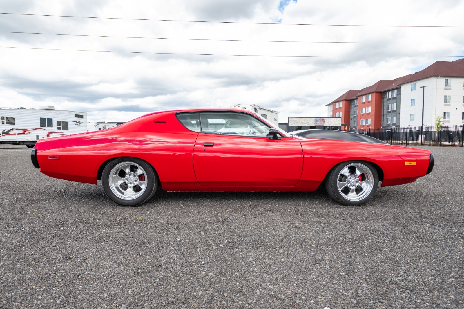 Dodge-Charger-1972-Sedan-1