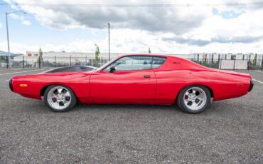 Dodge-Charger-1972-Sedan-10