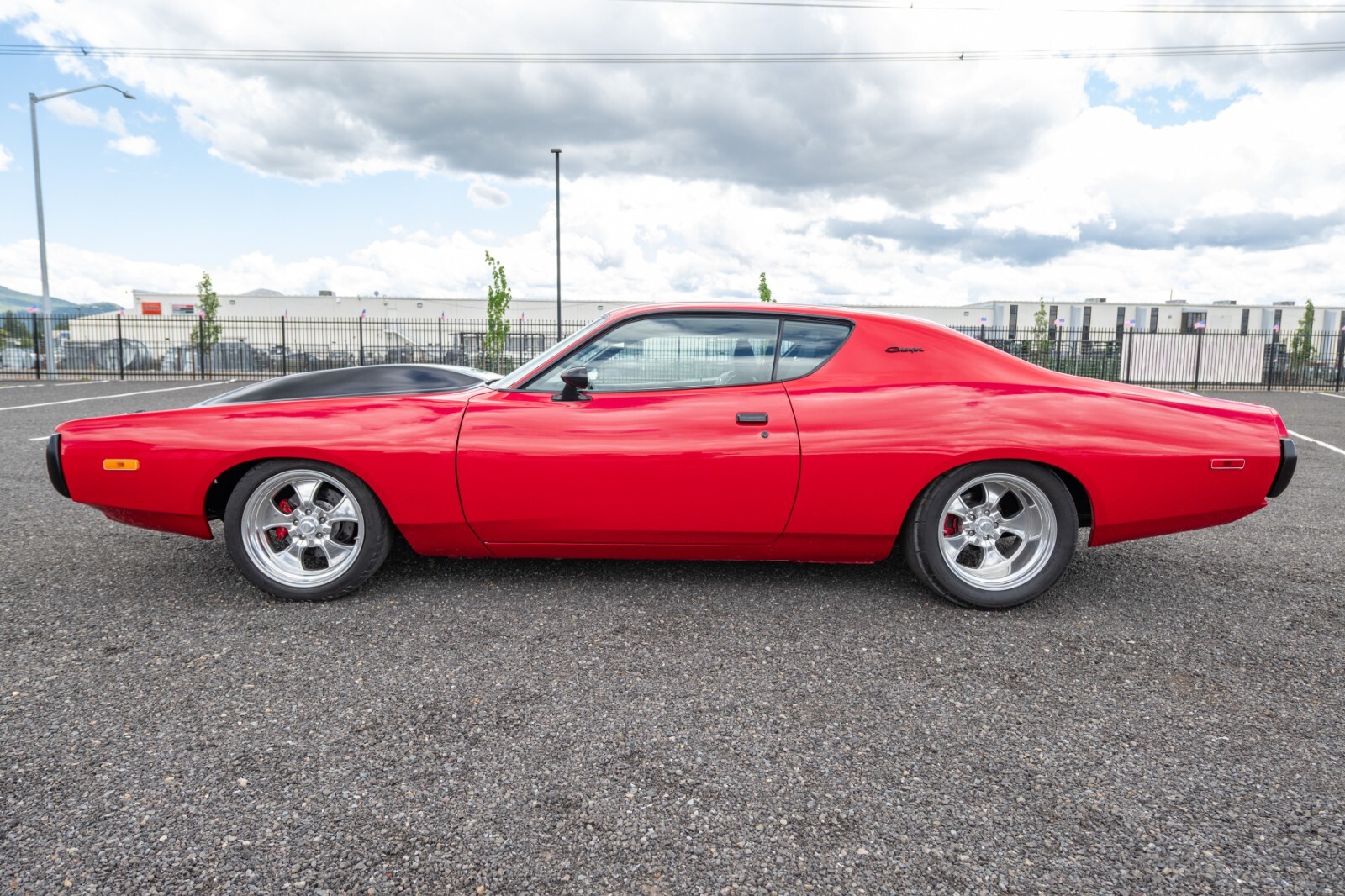 Dodge-Charger-1972-Sedan-10