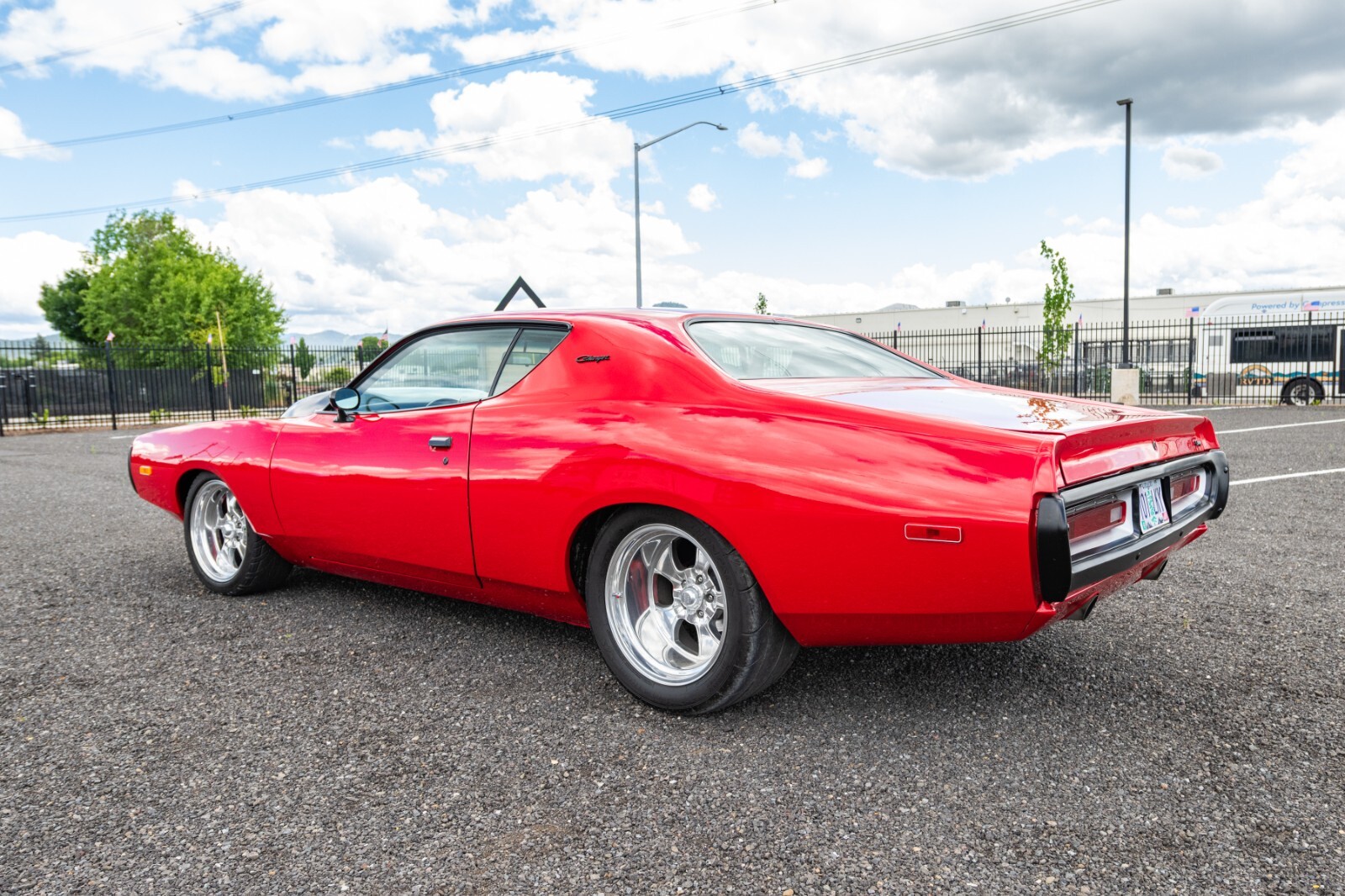 Dodge-Charger-1972-Sedan-11