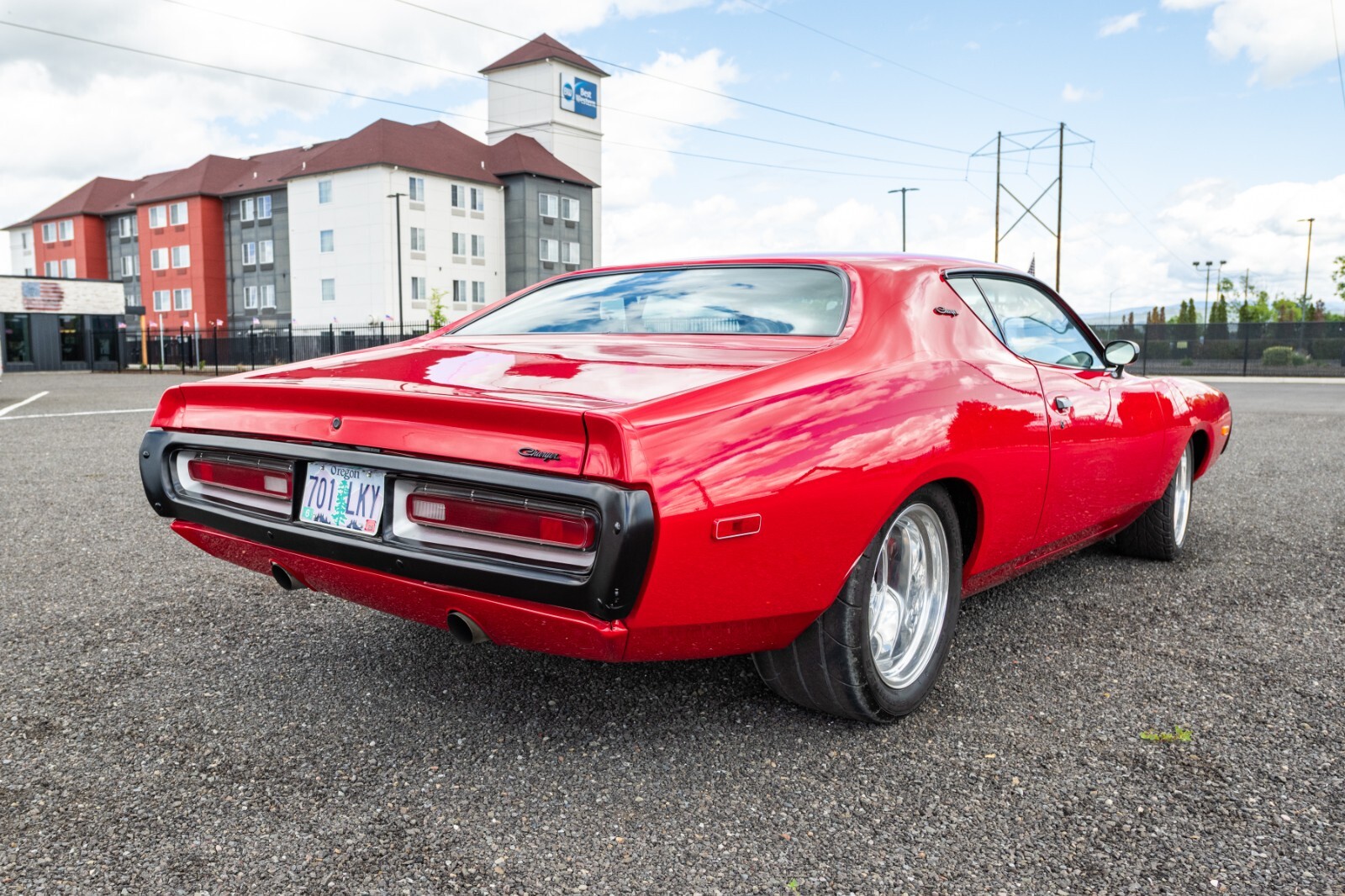 Dodge-Charger-1972-Sedan-12
